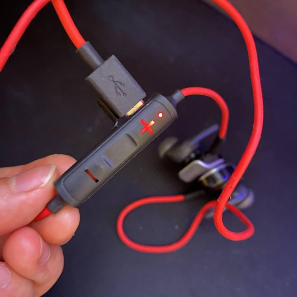 Original Meizu EP51 Wireless Bluetooth Sport Earphone - Picture 3 of 4